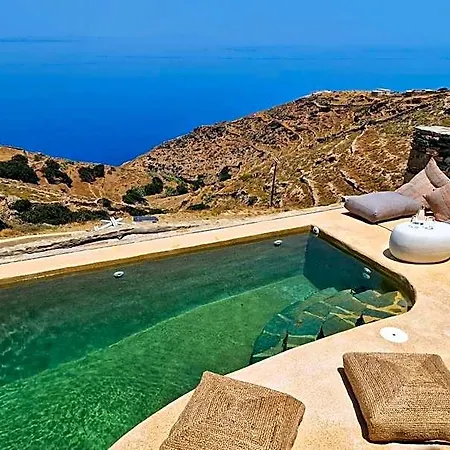 Agada & Adults Only Folégandros